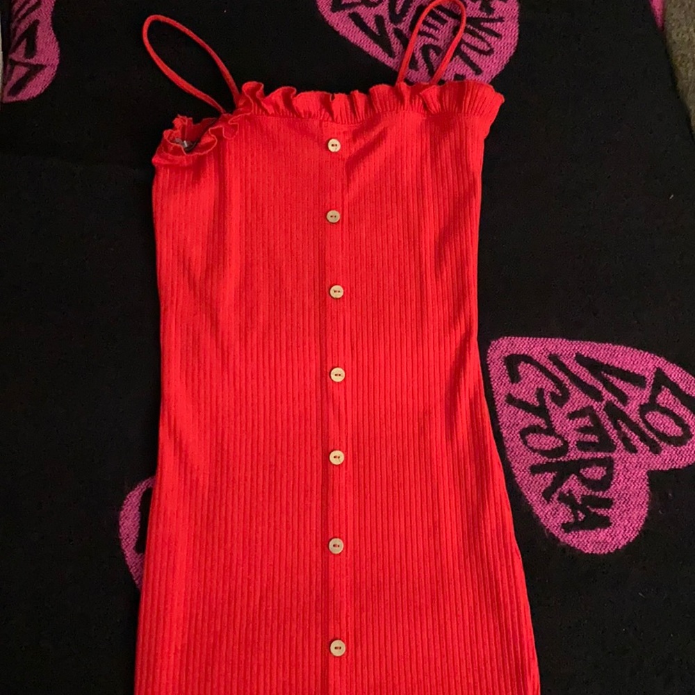 Red, stretchy dress